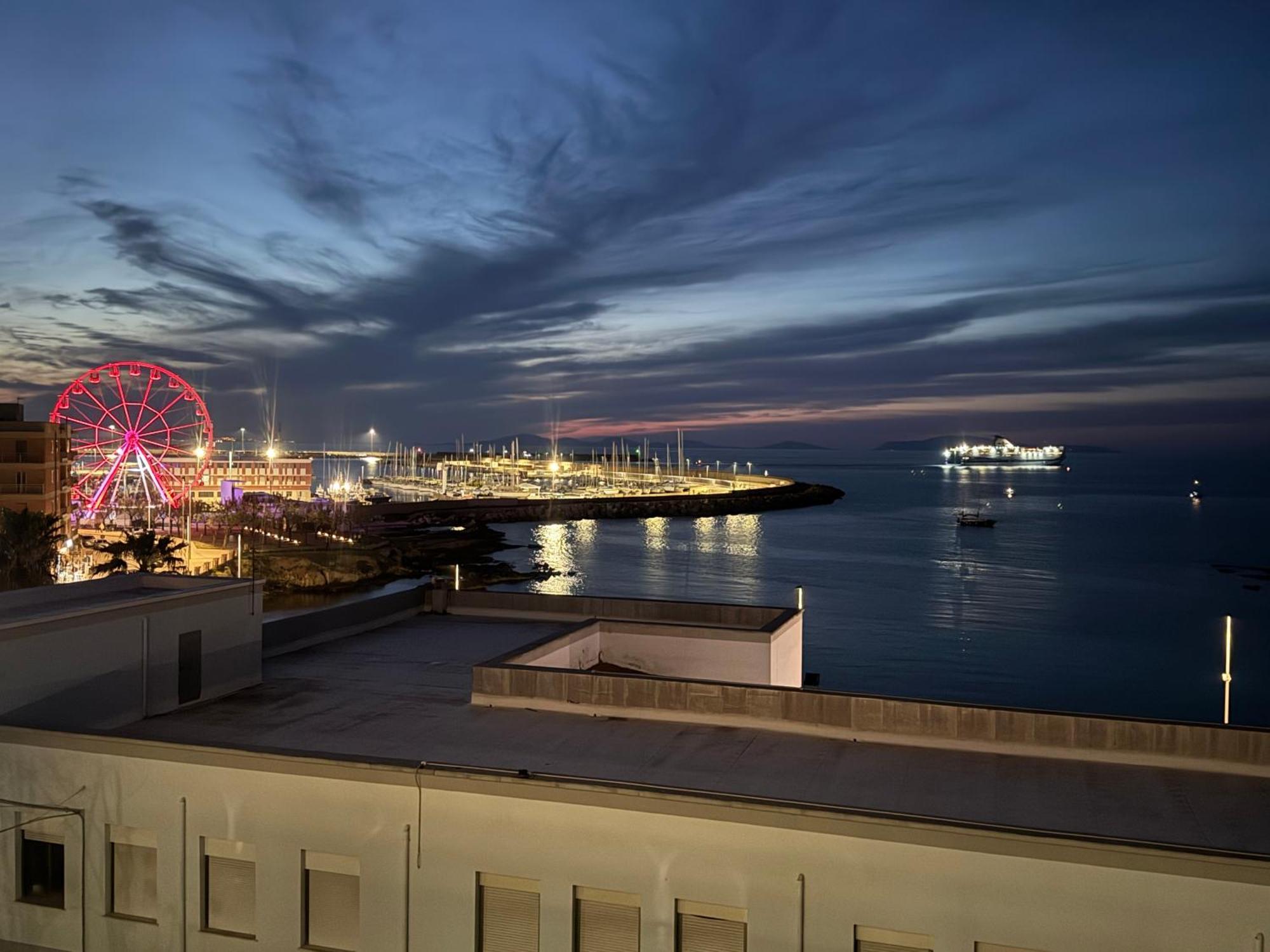 Appartamenti Lungomare بورتو توريس المظهر الخارجي الصورة