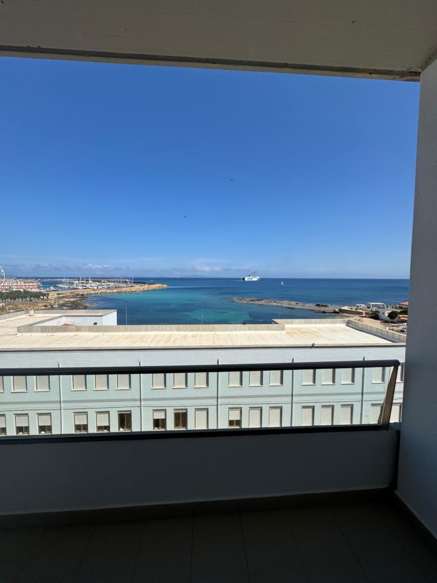 Appartamenti Lungomare بورتو توريس المظهر الخارجي الصورة